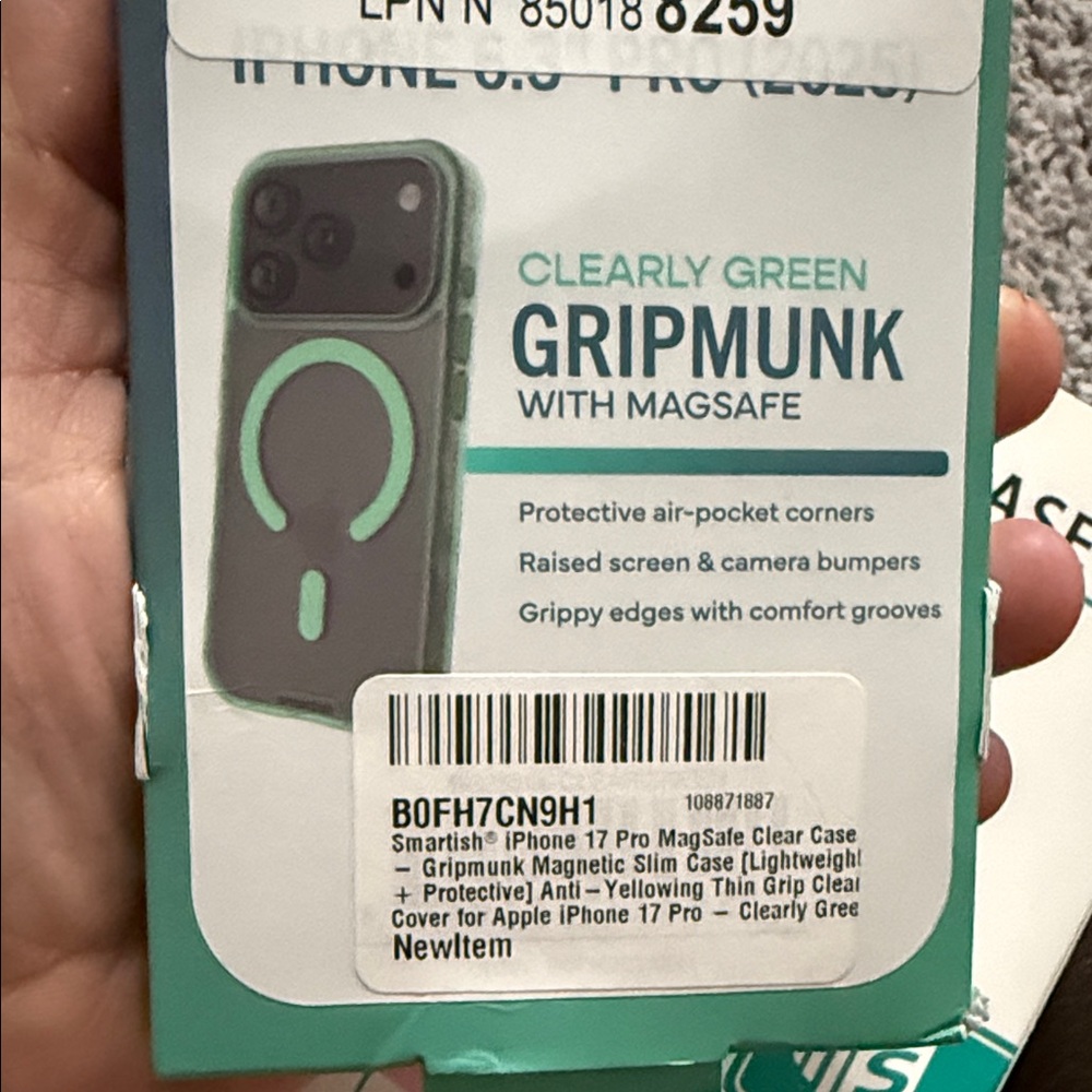 artis Clearly Green iPhone 17 Pro Case with Magsafe